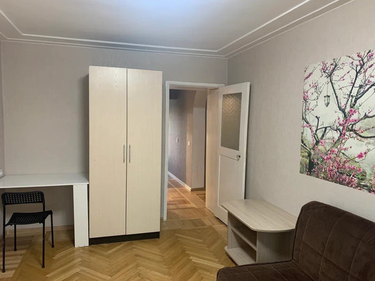 Продам двухкомнатную (2-комн.) квартиру, Ставропольская ул, 129, Краснодар г