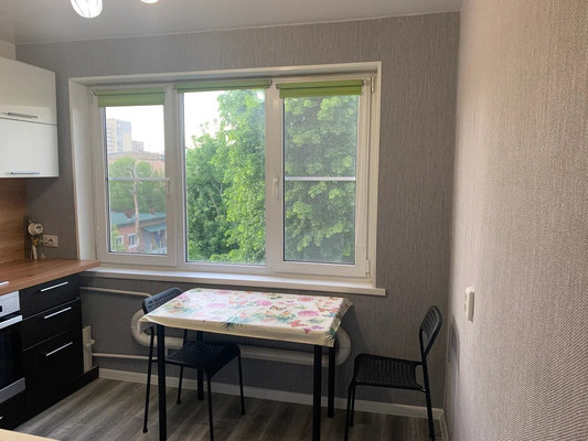 Продам двухкомнатную (2-комн.) квартиру, Ставропольская ул, 129, Краснодар г