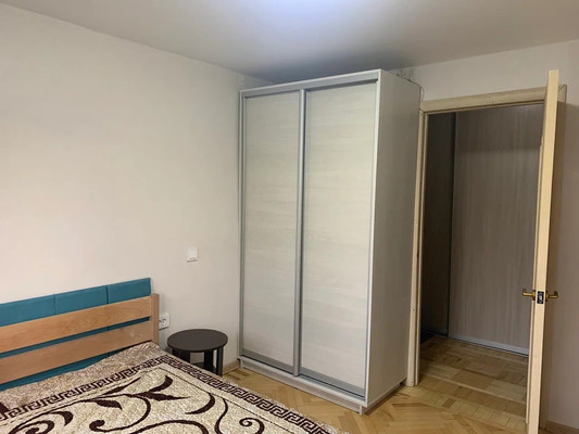 Продам двухкомнатную (2-комн.) квартиру, Ставропольская ул, 129, Краснодар г