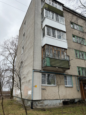 Продам однокомнатную (1-комн.) квартиру, Набережный проезд, 2, Сыктывкар г