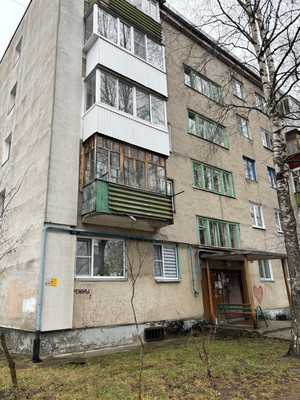 Продам однокомнатную (1-комн.) квартиру, Набережный проезд, 2, Сыктывкар г