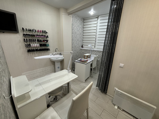 Продам салон красоты 58 м2, Сысольское ш, 1/11, Сыктывкар г