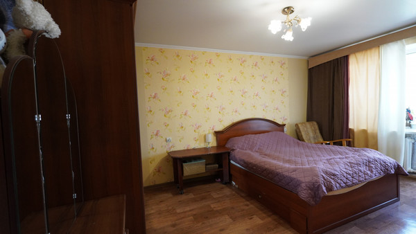 Продам трехкомнатную (3-комн.) квартиру, Ашихина ул, 5, Ставрополь г