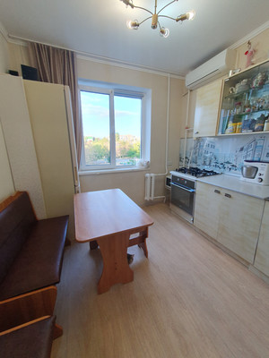 Продам однокомнатную (1-комн.) квартиру, Мира пр-кт, 20, Волгодонск г
