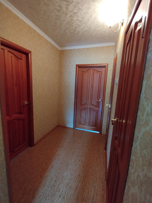 Продам трехкомнатную (3-комн.) квартиру, Советская ул, 81, Волгодонск г