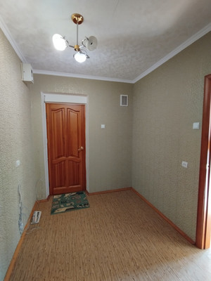 Продам трехкомнатную (3-комн.) квартиру, Советская ул, 81, Волгодонск г