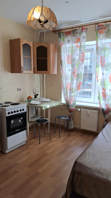 Продам однокомнатную (1-комн.) квартиру, Юнтоловский пр-кт, 45к1, Санкт-Петербург г