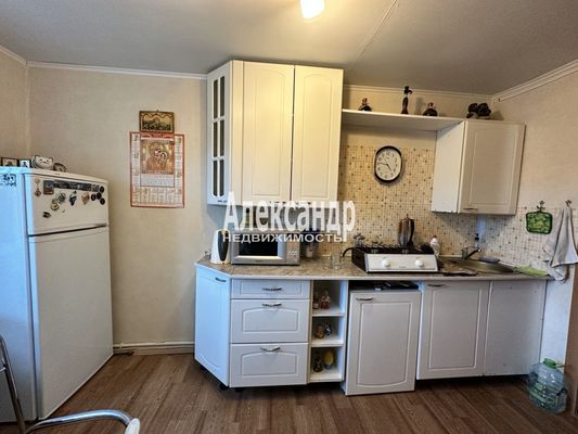 Продам дом в поселке Красновыборжец, 3-я линия, 80, Виза тер. СНТ, 20 км от города