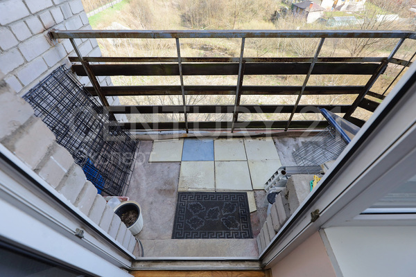 Продам двухкомнатную (2-комн.) квартиру, Красносельская ул, 18а , Калининград г
