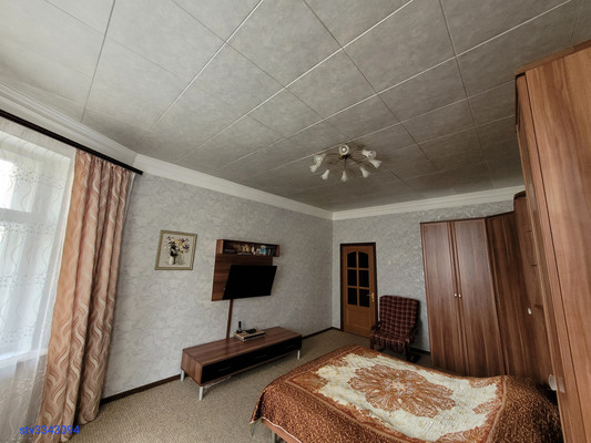 Продам трехкомнатную (3-комн.) квартиру, Измайловская пл, 9к1, Москва г