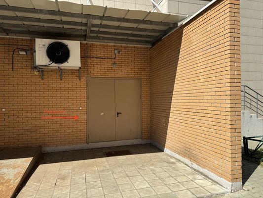 Сдам коммерческое помещение 2 200 м2, 6-я Радиальная ул, 3к8, Москва г