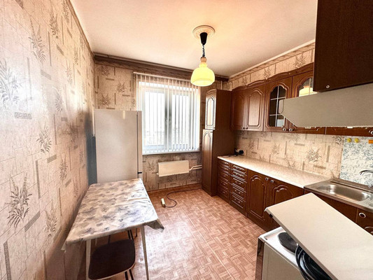 Продам двухкомнатную (2-комн.) квартиру, Взлетная ул, 26, Красноярск г
