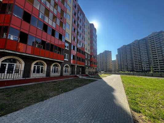 Продам торговое помещение 80 м2, Шоссе в Лаврики ул, , 78к1, Мурино п