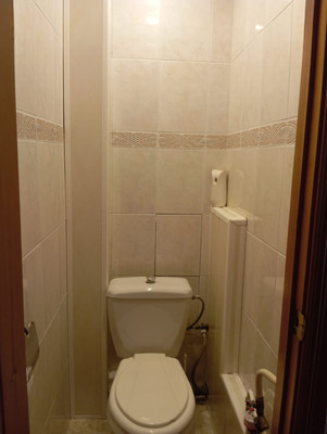 Продам трехкомнатную (3-комн.) квартиру, Гагарина ул, 4, Волгодонск г