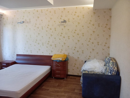 Продам двухкомнатную (2-комн.) квартиру, Энтузиастов ул, 46А, Волгодонск г
