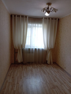 Продам трехкомнатную (3-комн.) квартиру, Морская ул, 32, Волгодонск г
