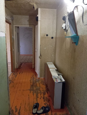 Продам трехкомнатную (3-комн.) квартиру, Морская ул, 32, Волгодонск г