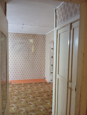 Продам трехкомнатную (3-комн.) квартиру, Морская ул, 32, Волгодонск г