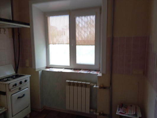 Продам трехкомнатную (3-комн.) квартиру, Морская ул, 32, Волгодонск г