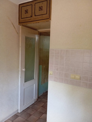 Продам трехкомнатную (3-комн.) квартиру, Морская ул, 32, Волгодонск г