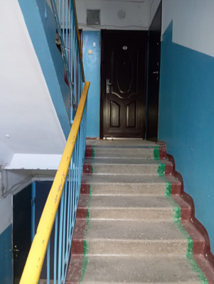 Продам трехкомнатную (3-комн.) квартиру, Морская ул, 32, Волгодонск г
