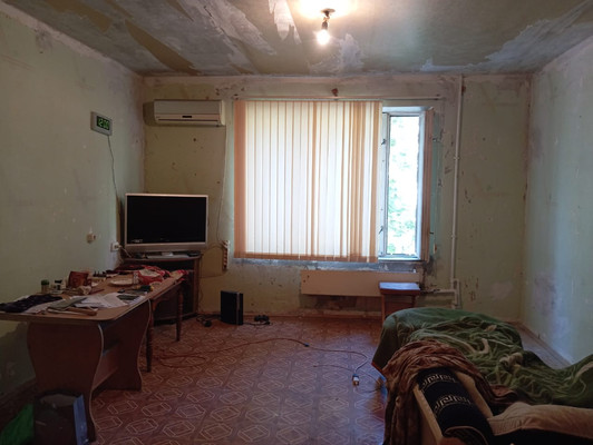Продам трехкомнатную (3-комн.) квартиру, Энтузиастов ул, 26ж, Волгодонск г