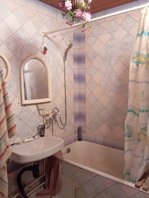 Продам трехкомнатную (3-комн.) квартиру, Энтузиастов ул, 26ж, Волгодонск г