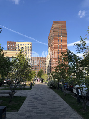 Продам трехкомнатную (3-комн.) квартиру, Черняховского ул, 19, Москва г