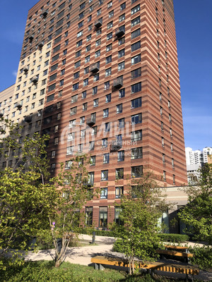 Продам трехкомнатную (3-комн.) квартиру, Черняховского ул, 19, Москва г