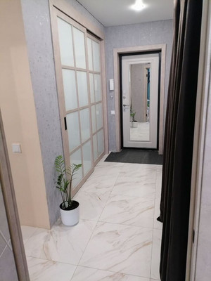 Продам двухкомнатную (2-комн.) квартиру, Лукина ул, 53, Казань г