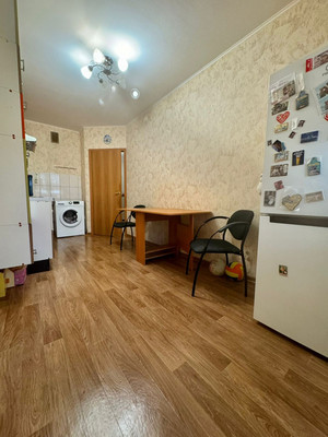 Продам однокомнатную (1-комн.) квартиру, 4ак1, Малое Карлино д