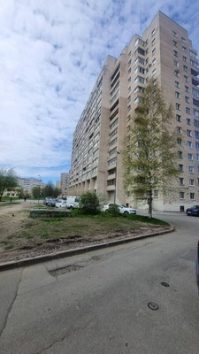 Продам двухкомнатную (2-комн.) квартиру, Богатырский пр-кт, 6, Санкт-Петербург г
