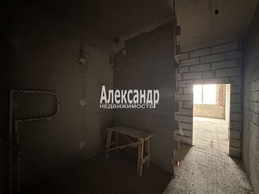 Продам однокомнатную (1-комн.) квартиру, Тихоокеанская ул, 1к1, Парголово п