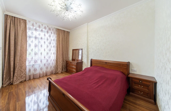 Продам трехкомнатную (3-комн.) квартиру, 3-е почтовое отделение ул, 55, Люберцы г
