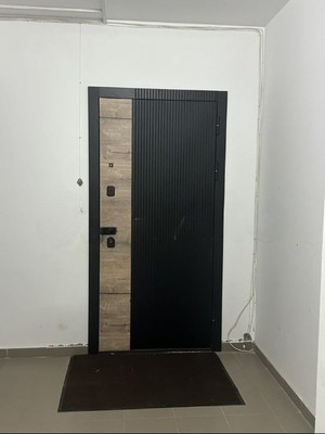 Продам трехкомнатную (3-комн.) квартиру, им. писателя Знаменского пр-кт, 17, Краснодар г