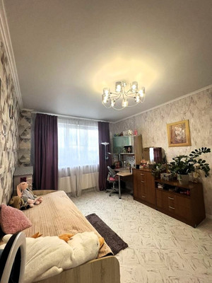 Продам трехкомнатную (3-комн.) квартиру, им. писателя Знаменского пр-кт, 6, Краснодар г