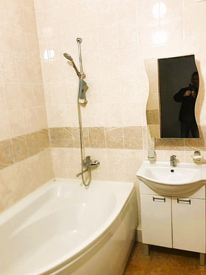 Продам двухкомнатную (2-комн.) квартиру, Артезианская ул, 20, Краснодар г
