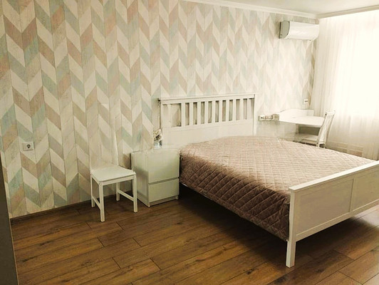 Продам трехкомнатную (3-комн.) квартиру, им. Валерия Гассия ул, 22, Краснодар г