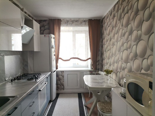 Продам трехкомнатную (3-комн.) квартиру, Льва Толстого ул, 47а, Йошкар-Ола г