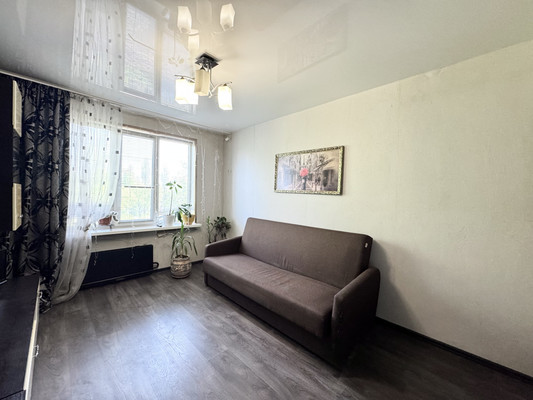 Продам двухкомнатную (2-комн.) квартиру, Московский пр-кт, 10/4, Брянск г