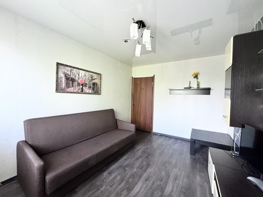 Продам двухкомнатную (2-комн.) квартиру, Московский пр-кт, 10/4, Брянск г