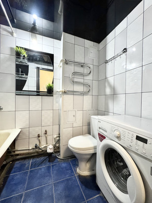 Продам двухкомнатную (2-комн.) квартиру, Московский пр-кт, 10/4, Брянск г