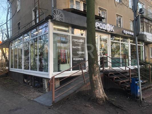 Продам коммерческое помещение 69,7 м2, Курортная ул, 4А , Калининград г
