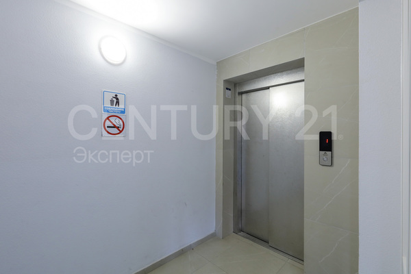 Продам однокомнатную (1-комн.) квартиру, Большая Окружная ул, 4А , Зеленоградск г