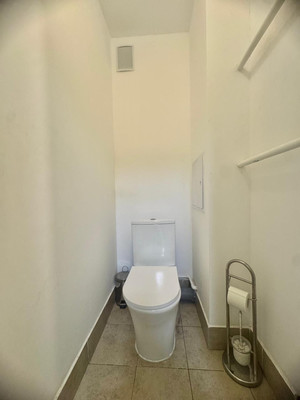 Продам трехкомнатную (3-комн.) квартиру, Северный пр-кт, 123к1, Санкт-Петербург г