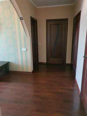 Продам трехкомнатную (3-комн.) квартиру, Тружеников ул, 80, Ростов-на-Дону г