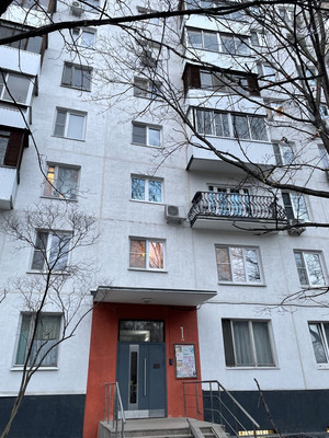 Продам однокомнатную (1-комн.) квартиру, Довженко ул, 6, Москва г