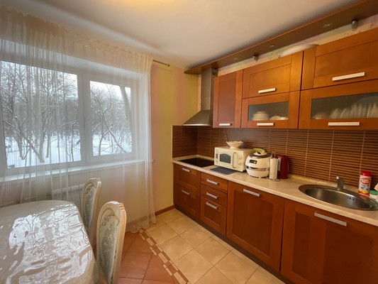 Продам однокомнатную (1-комн.) квартиру, Довженко ул, 6, Москва г