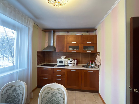 Продам однокомнатную (1-комн.) квартиру, Довженко ул, 6, Москва г