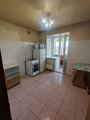 Продам однокомнатную (1-комн.) квартиру, Чкалова ул, 42, Красноярск г